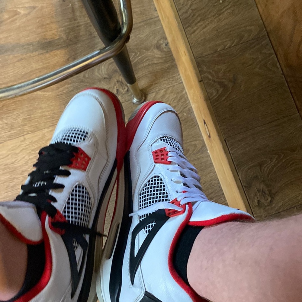 jordan 4 fire red